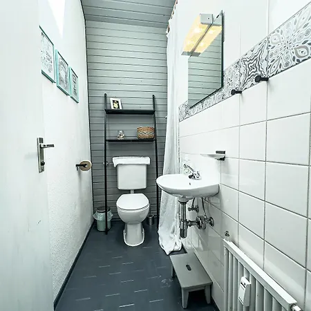 Διαμέρισμα Lovely Three Bedroom Unit